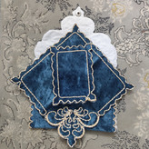 نمای کلی جانماز کیفی دکمه دار مخمل ابی